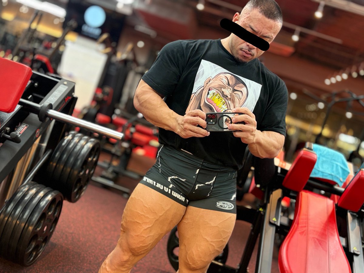 友くん専用ページ♡ このTシャツは欲しいなぁ〜 いいデザインだなぁ〜 心にヒットしたなぁ