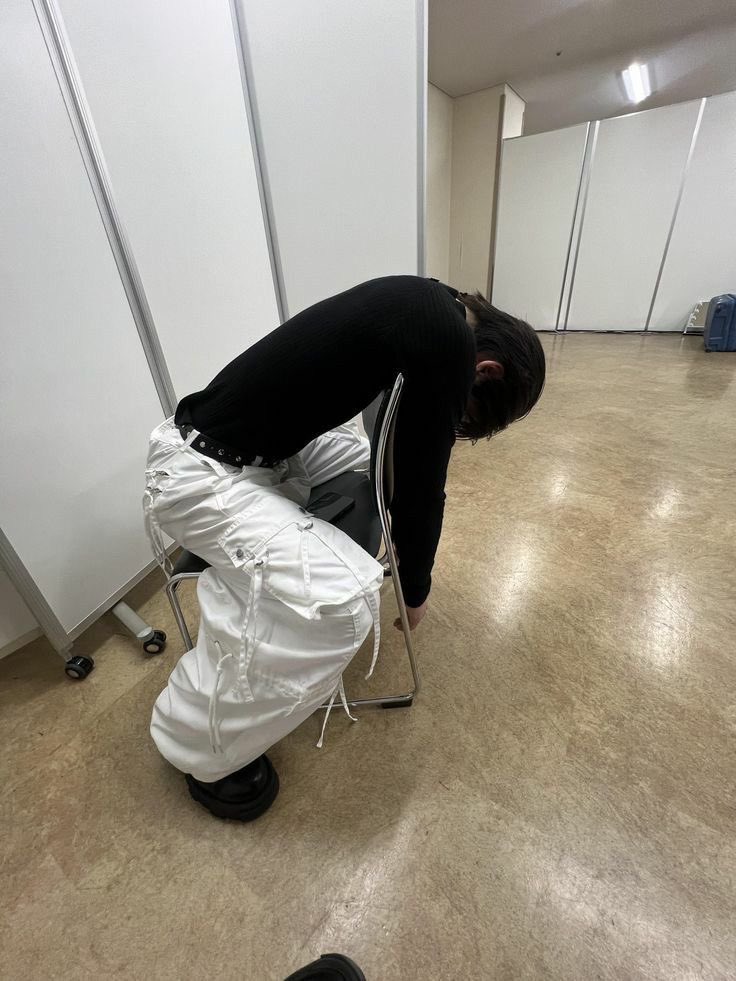 leedh3only's tweet photo. 네 눈이 거슬리고 싶어........... https://t.co/dBSRNQ615D