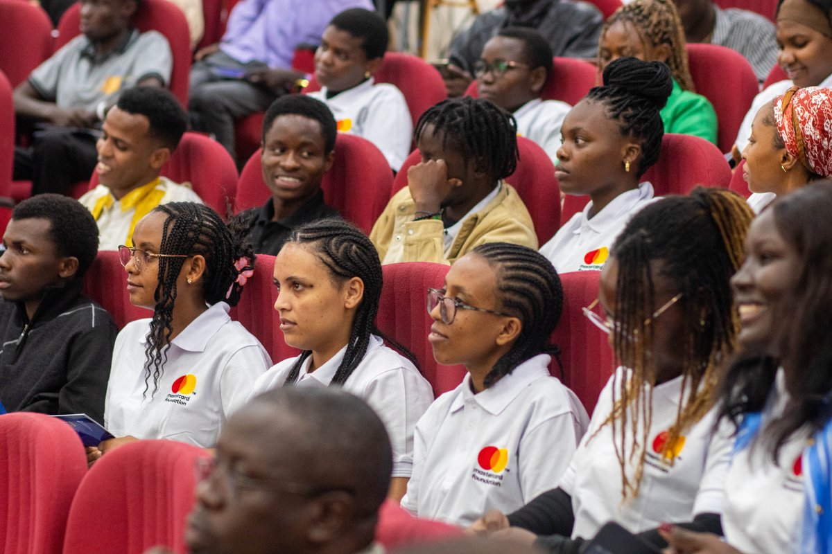 UNICAForg's tweet photo. πβ¨ Unicaf joined the MasterCard Graduation & Award Ceremony in Nairobi, showcasing our commitment to empowering youth through quality education and innovation. π
#Unicaf #HigherEducation #Innovation https://t.co/yO5T3lwLtH