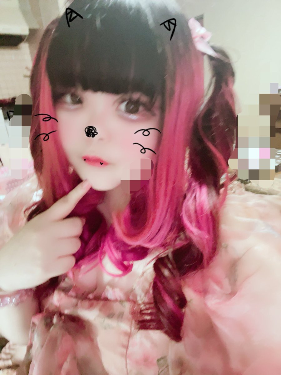 4MC2_'s tweet photo. ウィンク https://t.co/paPiBu3eFl