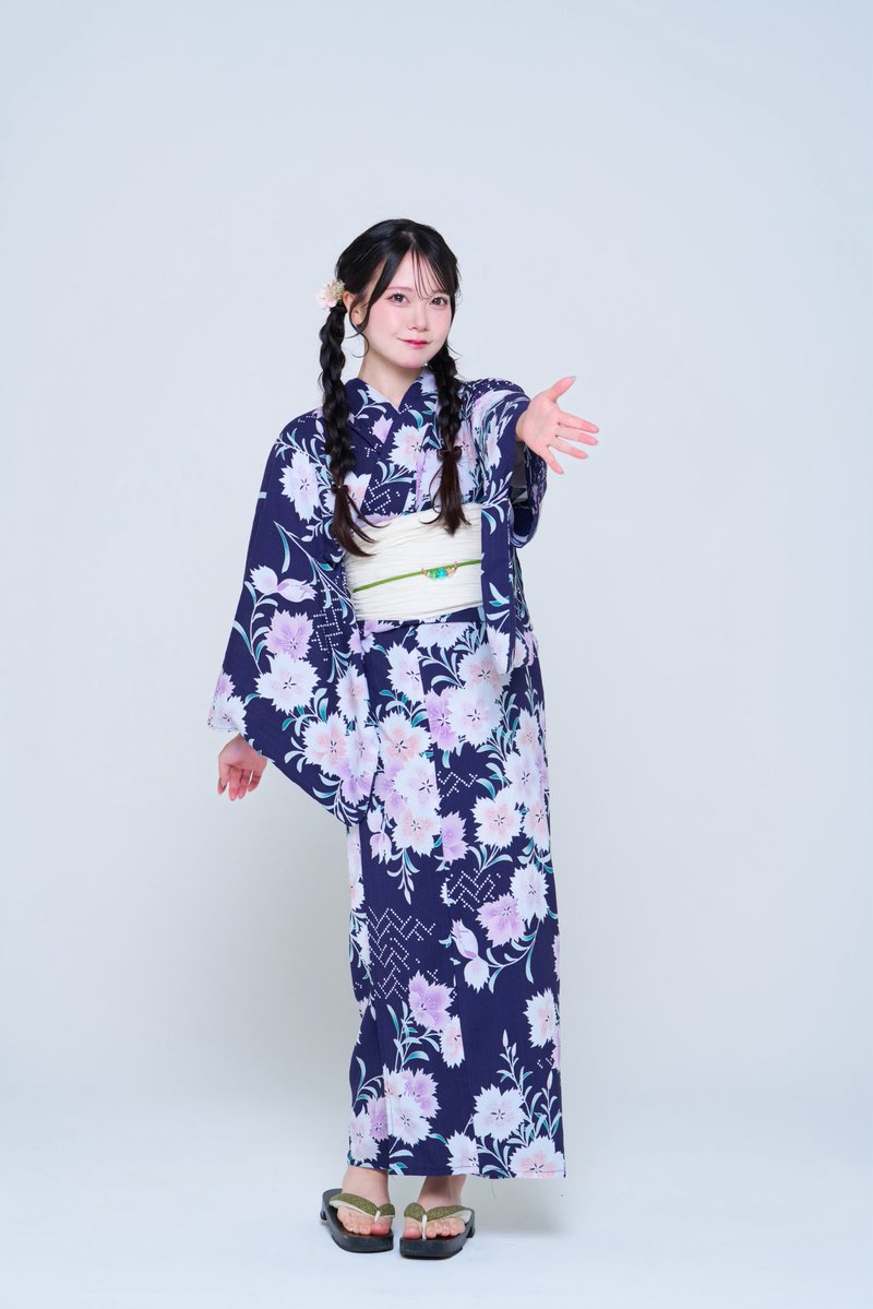 AOAO_info's tweet photo. 🎆浴衣𝒗𝒊𝒔𝒖𝒂𝒍🎆

💙夏目のどか@AOAO__nodoka 
「はぐれないように手繋いでほしいな♡」

#アオアオ https://t.co/rgWhyTUWpf