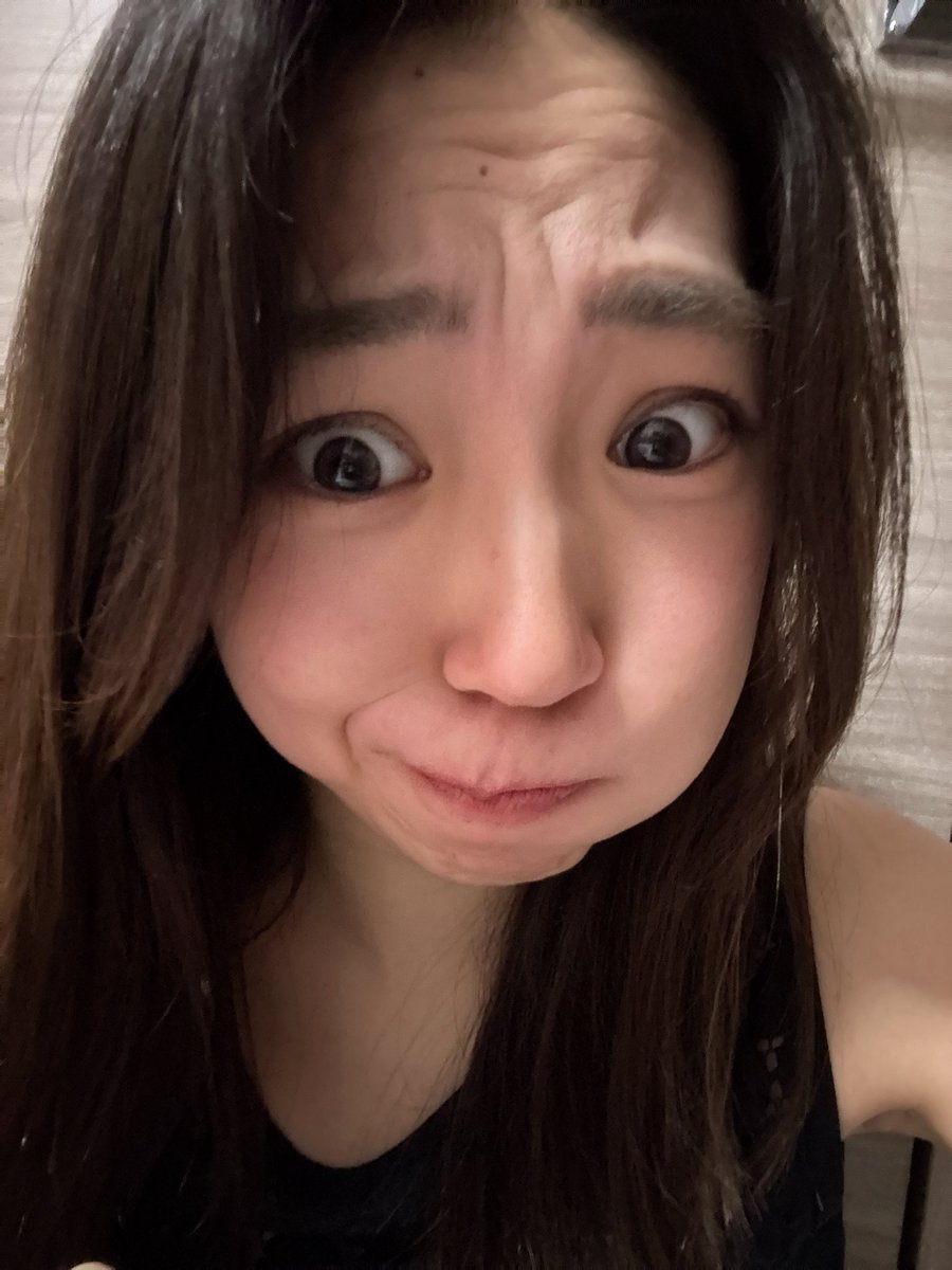 ut_2026_miss4's tweet photo. ちょっと待って笑 おかげで自分の顔の新たな可能性に出逢えたかもしれない爆笑
 #東大ミスコン2026  #ミス東大  #東大医学部  #東大  #ミスコン https://t.co/SVYS2cPMdy