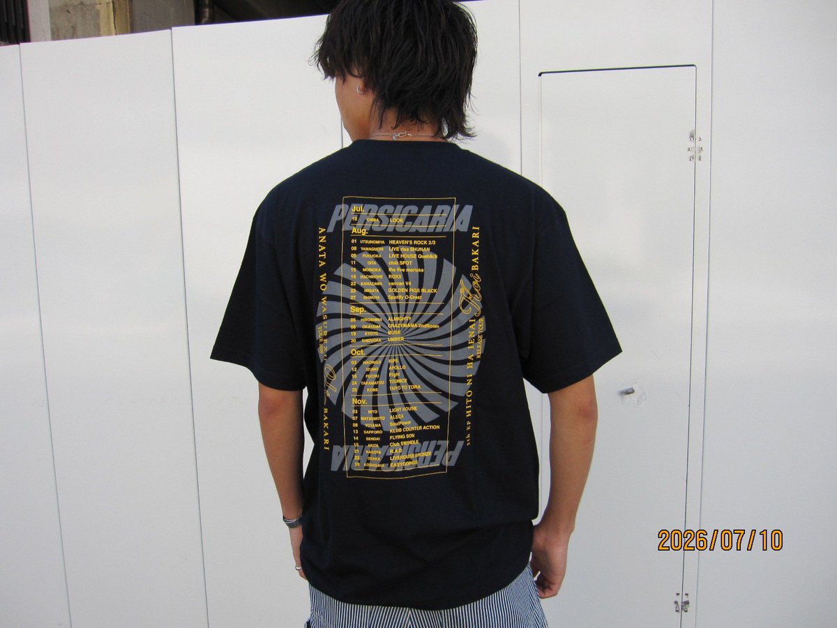 新グッズ解禁 その1】 📍人には言えない恋ばかりTシャツ （ホワイト）M