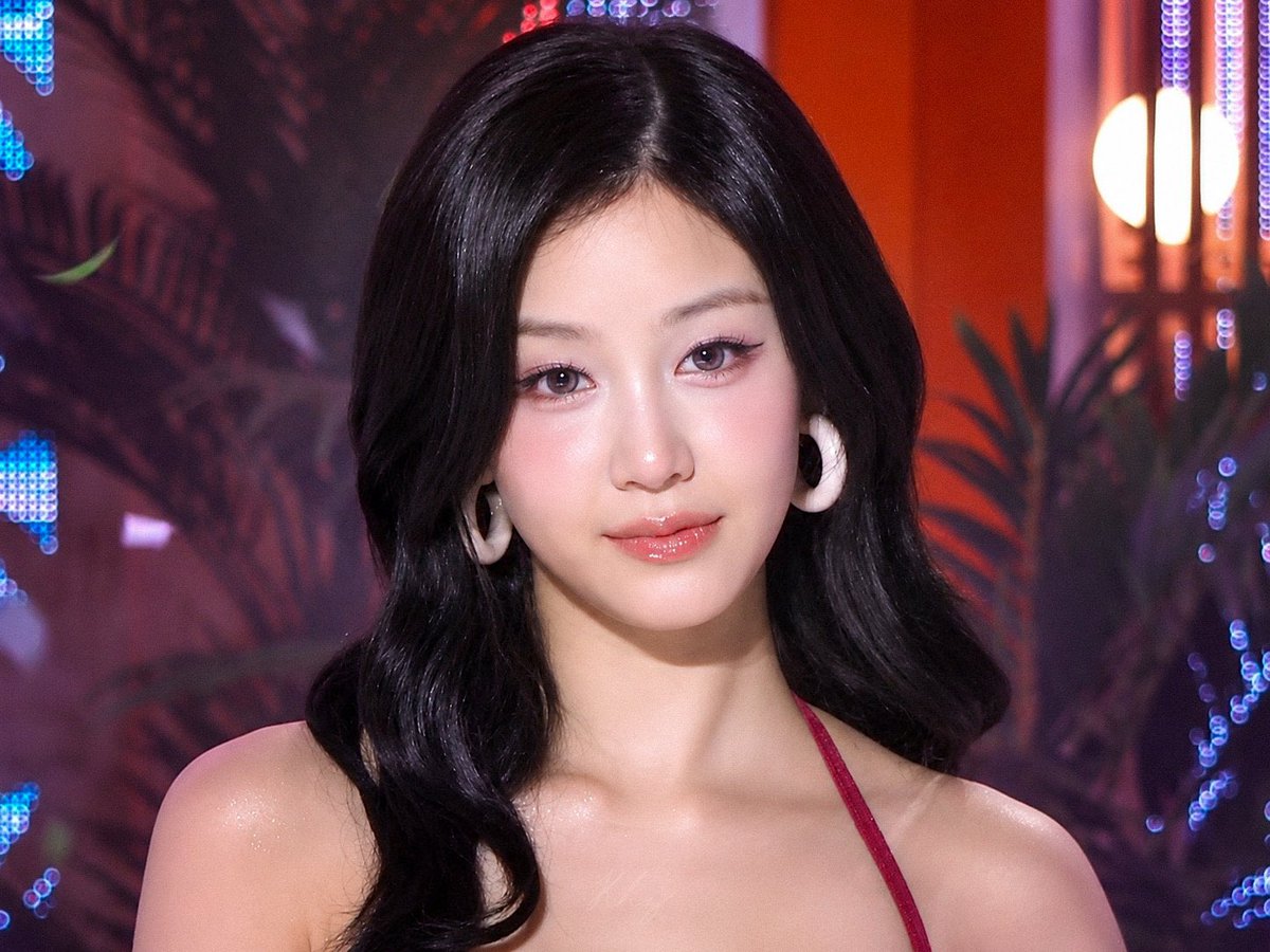 pharitafever's tweet photo. she has one of the craziest face cards in K-pop.

#PHARITA #파리타 #パリタ #ภริ https://t.co/wBRSgdjW4v