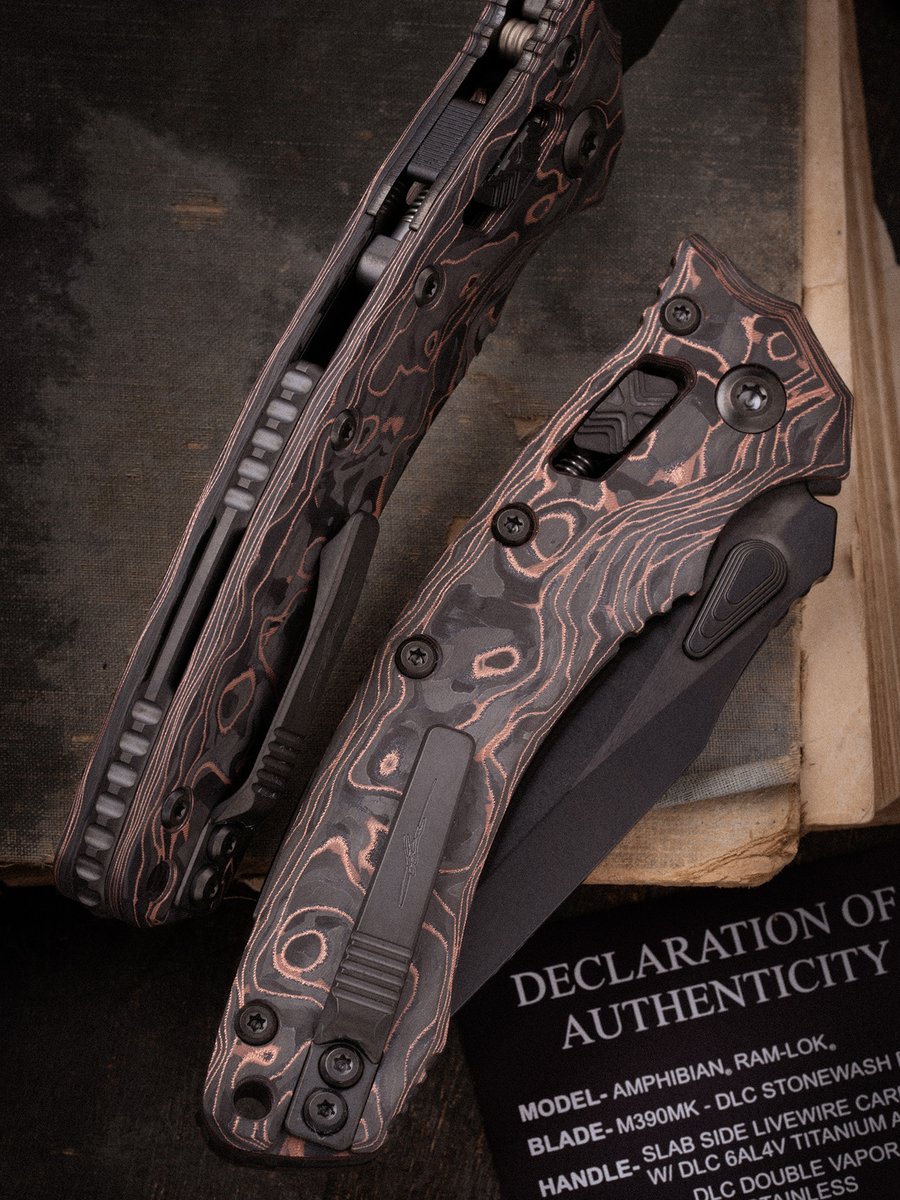 Microtech Knives tweet media