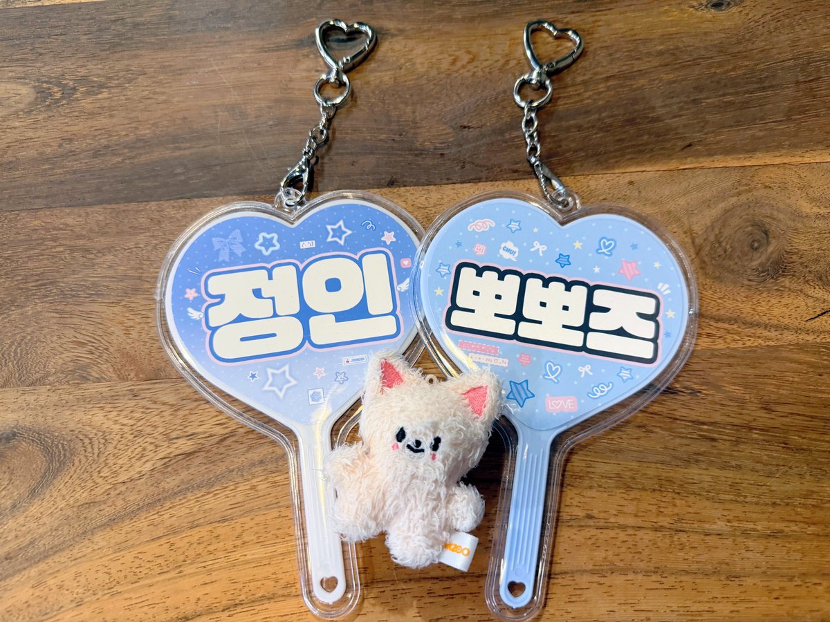 fallinlove_0208's tweet photo. ꒰১ ໒꒱

미니우치와 &amp; 미니우치와커버(하트키링포함) SAMPLE
• ANGEL ver.
• 뽀뽀즈 ver. https://t.co/dRR39IBqUZ