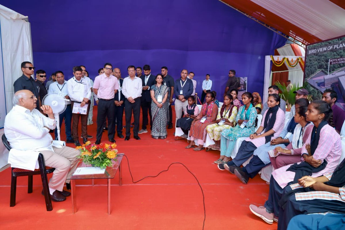 CMO Gujarat tweet media