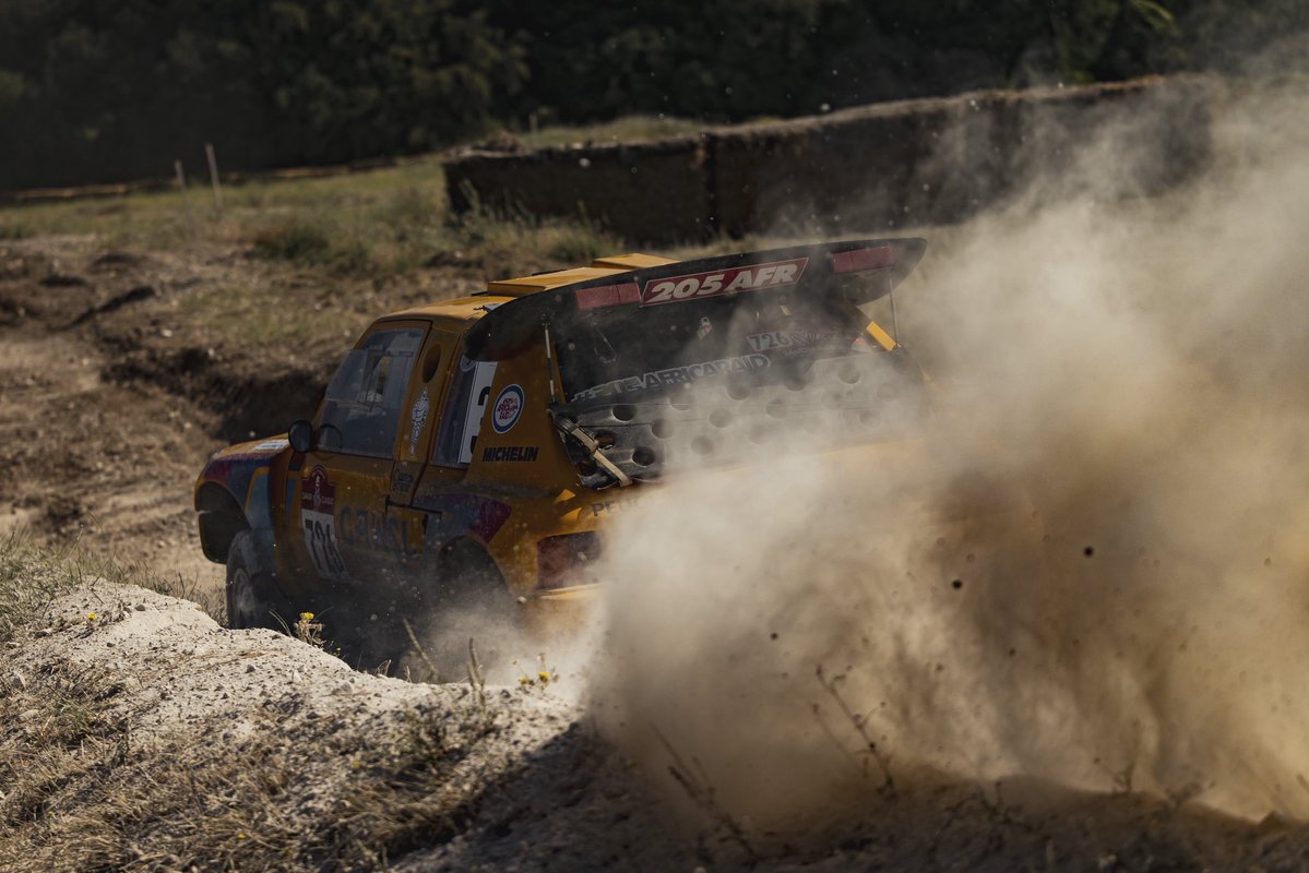 dakar tweet picture