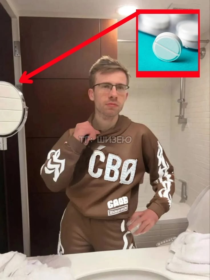 Shtr0h's tweet photo. @odyazh Хотя бы не выставлять на показ гигачадов которые слушают украинскую музыку пока твои соседи мб подписали контракт и идут их убивать а проявить хотя бы человечность, пиздец так сложно быть эмпатичным другим и не смеяться над смертями? Люди итак нормализовали шутки про сво https://t.co/xD6oIA1TPp