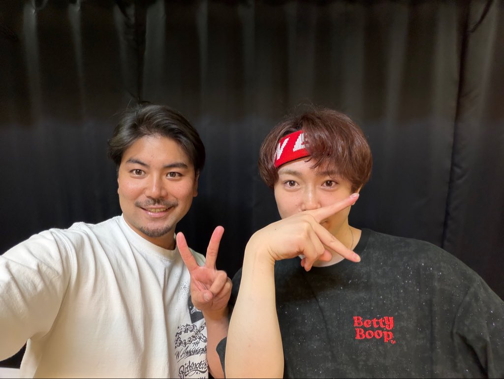 syota_kira's tweet photo. 朝陽の好きなところは、とにかく性格がいい。
誰に対しても自然体だし、気遣いもさりげないから、一緒にいるだけで安心できる男だ
それでいてお芝居にひたむきで、
すごく器用なのに努力を惜しまないから、毎回さすがだな〜と思わせられる。
ホシガクレに続いて作品を作れて本当に嬉しい！#カラスウリ https://t.co/x6pIYNzAmH