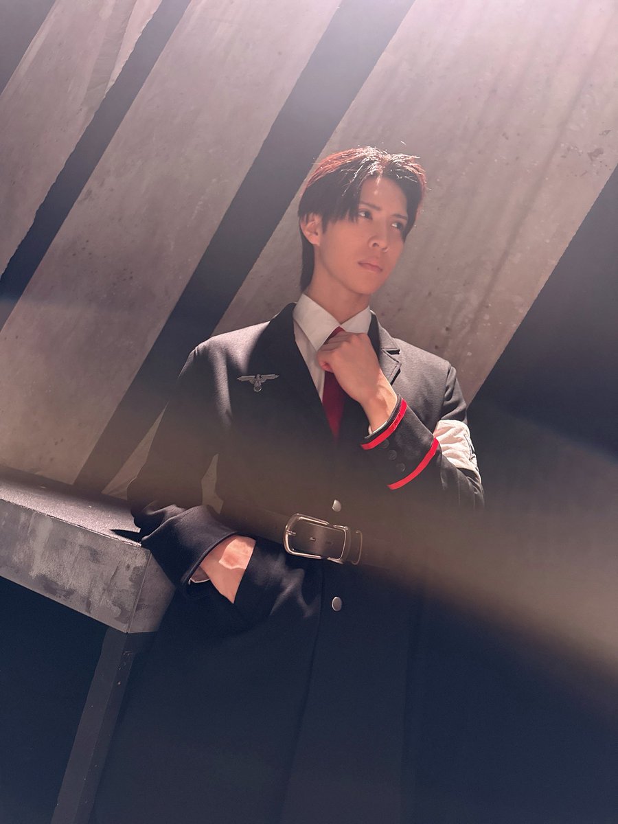hiromu_saKATa's tweet photo. 7月11日。
7年前の今日、初舞台の初日でした。

7年経った今も、こうして板の上に立って作品を届けられているのは、紛れもなく皆様のおかげです。

もっともっとお返しできるようこれからも精進いたします！！

これからの坂田大夢も、どうぞよろしくお願いいたします🙇 https://t.co/k5NAJBZOso