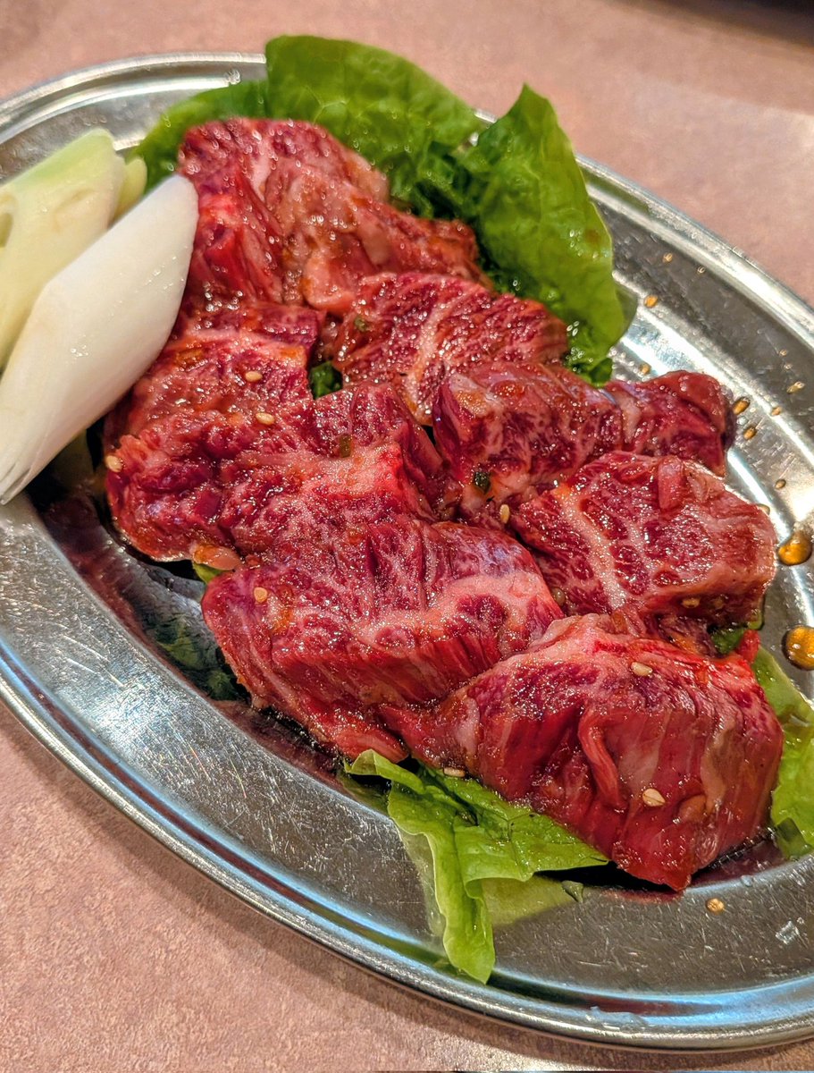 nanchan3012's tweet photo. 上タン塩 上ハラミ ザブトン
ミスジ トモサンカク リブロース
レバー ホルモン 上ミノ
#焼肉三大門 https://t.co/dkyA1TcmAi