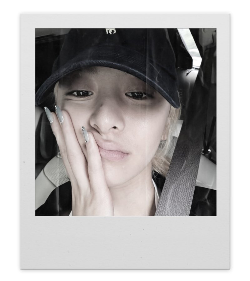 yvunjin_'s tweet photo. 뭐 하고 있어? 너무 신나! https://t.co/ydE8qeNDte