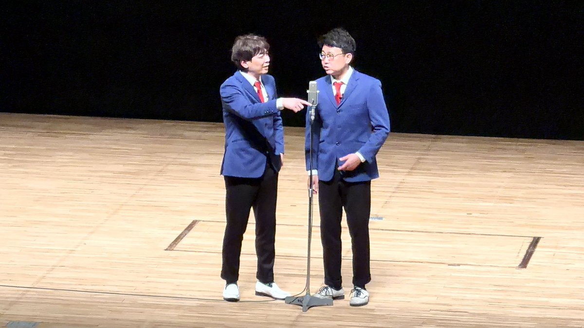 ginshari__'s tweet photo. 銀シャリ単独ライブ2026
ベシャリの帝王　萬才銀次郎広島公演

ご来場ありがとうございました！
2階席までたくさんのお客様！！

銀シャリの新ネタいかがでしたでしょうか！みなさんの感想お待ちしております
銀シャリも読みます！！😆

アンケートはこちらから！🍚
https://t.co/JEqA86K3HI

次回は7/24(金)大阪！
チケットはありがたいことに完売🎫

銀シャリ単独ライブ他公演もぜひ！

#銀シャリ
#萬才銀次郎
#広島