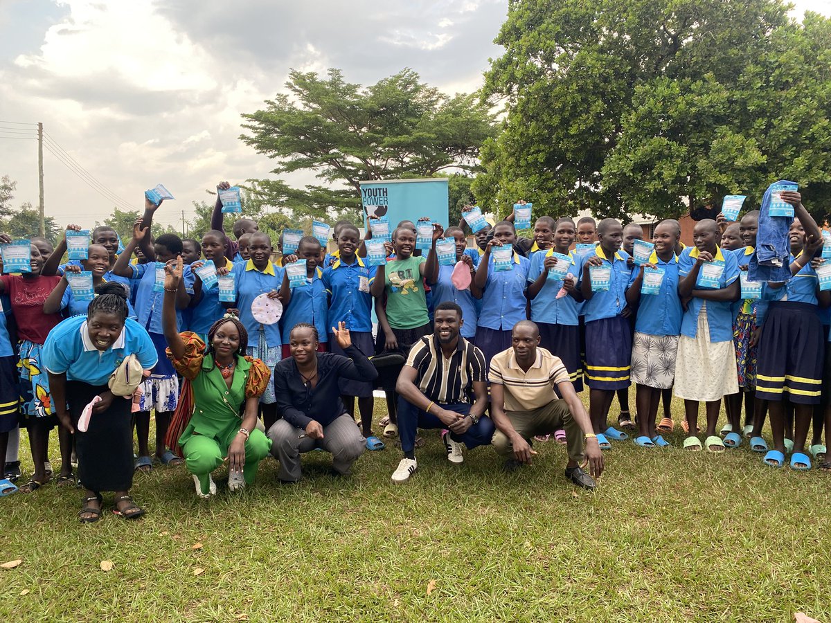 OloreMargret's tweet photo. On Monday, 6th July 2026, we visited Mawufu Primary School to empower girls through menstrual health education, train them on how to make reusable sanitary pads, and donate reusable sanitary pads to support their menstrual hygiene.
#EndPeriodPoverty #MenstrualHealth #ReusablePads https://t.co/gBfVQQjL5C