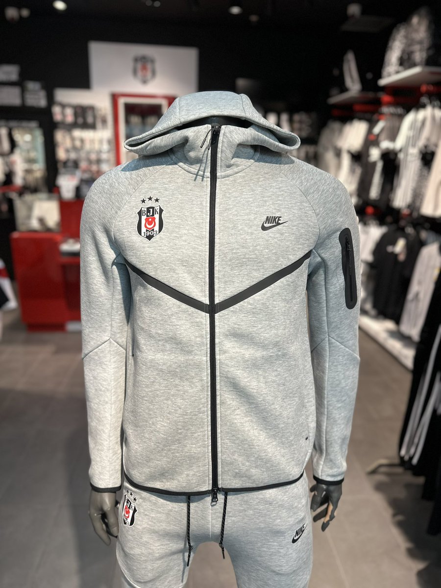 krtlyvsbursa's tweet photo. NIKE BEŞİKTAŞ GRI KAPÜŞONLU  FERMUARLI SWEATSHIRT 26-27 HV0949 

6.599,00₺

NIKE BEŞİKTAŞ GRI TEK ALT 26-27  HV0959 

5.499,00₺

#beşiktaş #kartalyuvası #besiktasliyiz https://t.co/CS6VFRHz3i