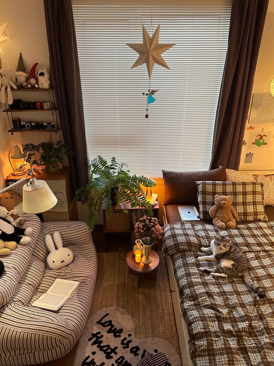 cornersandlight's tweet photo. the checkered pattern kinda shimmers too, right? https://t.co/hbZDVip2rm