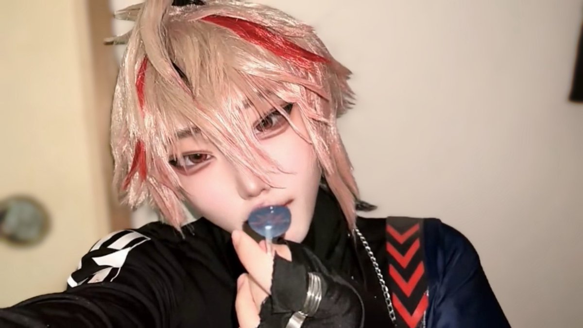 Ny4__cos's tweet photo. cos.ひとくちいる？ https://t.co/wfSfZPrJRd