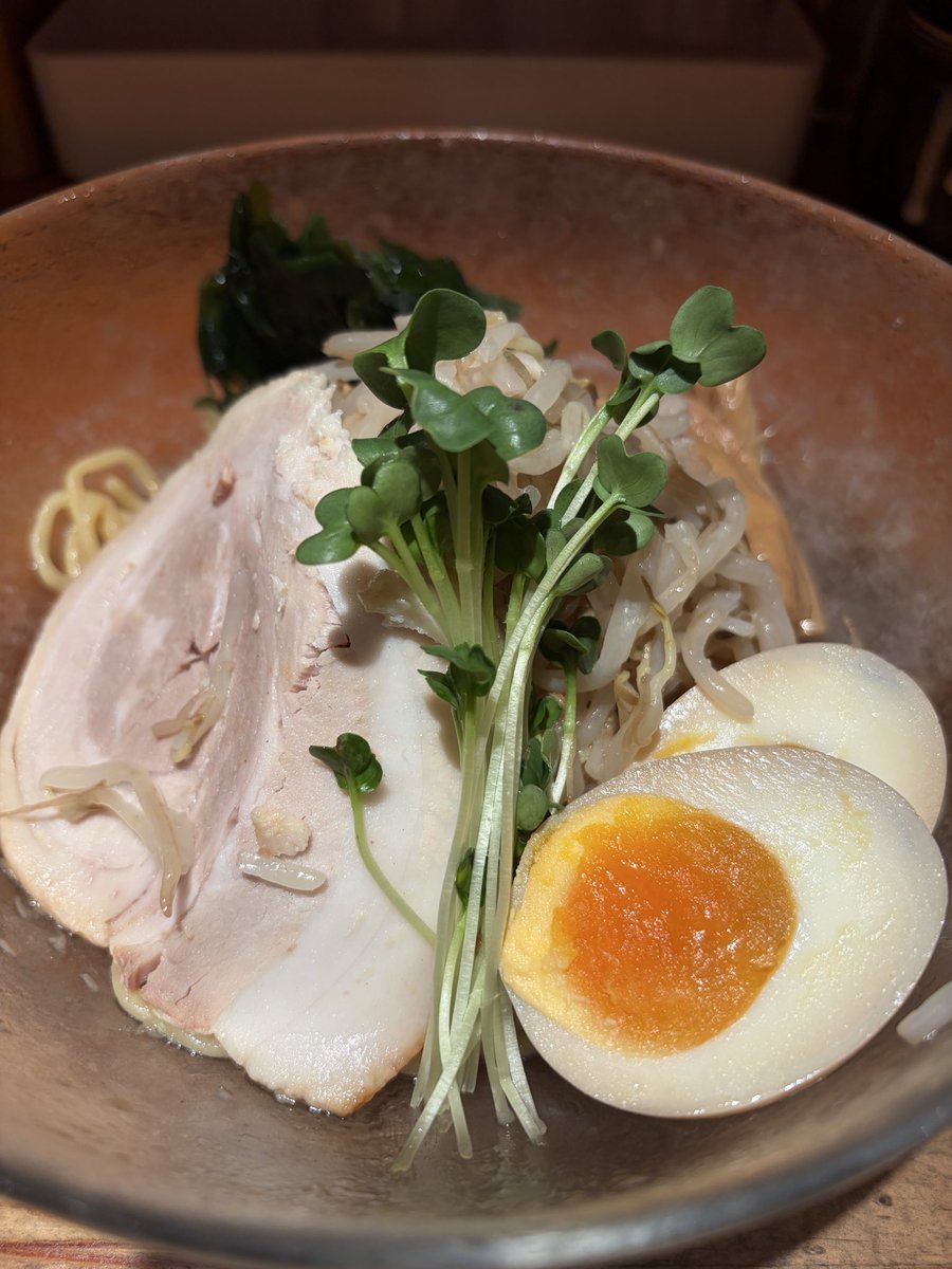 weekend_insider's tweet photo. 冷やし https://t.co/aFb1qZ78UT