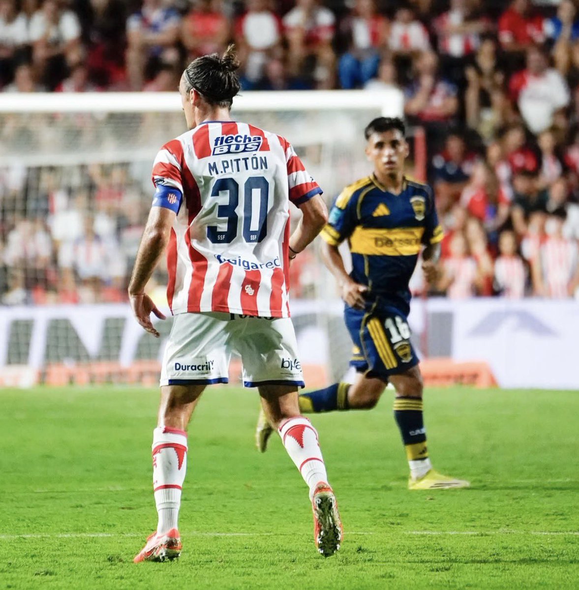 mdaswani's tweet photo. 🇦🇷 𝗡𝗢𝗧𝗜𝗖𝗜𝗔 | El @CDTOficial cierra el fichaje de Mauro Pitton por unos 120.000€ pero el futbolista pondrá de su parte perdonando un % de su salario

🗒️ Tenía contrato con Union hasta diciembre: su hombre de confianza Bruno Rousso ha pilotado las conversaciones para que pueda sumarse a los entrenamientos en la Isla a la mayor prontitud

5️⃣ El club completa su póquer de mediocentros con tres caras nuevas (Pitton, Álvarez y Anes Krdzalic) y dos viejos conocidos (Fabricio y Juanjo Sánchez) sin sitio para Aitor Sanz