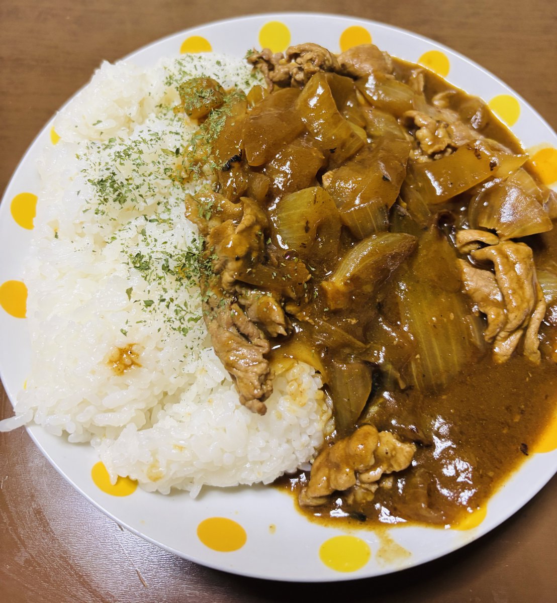2girbb's tweet photo. 7/11 #今夜の献立
カレーライス🍛✨
#おうちごはん #自炊 #晩ご飯 https://t.co/rjNmq2ORPK