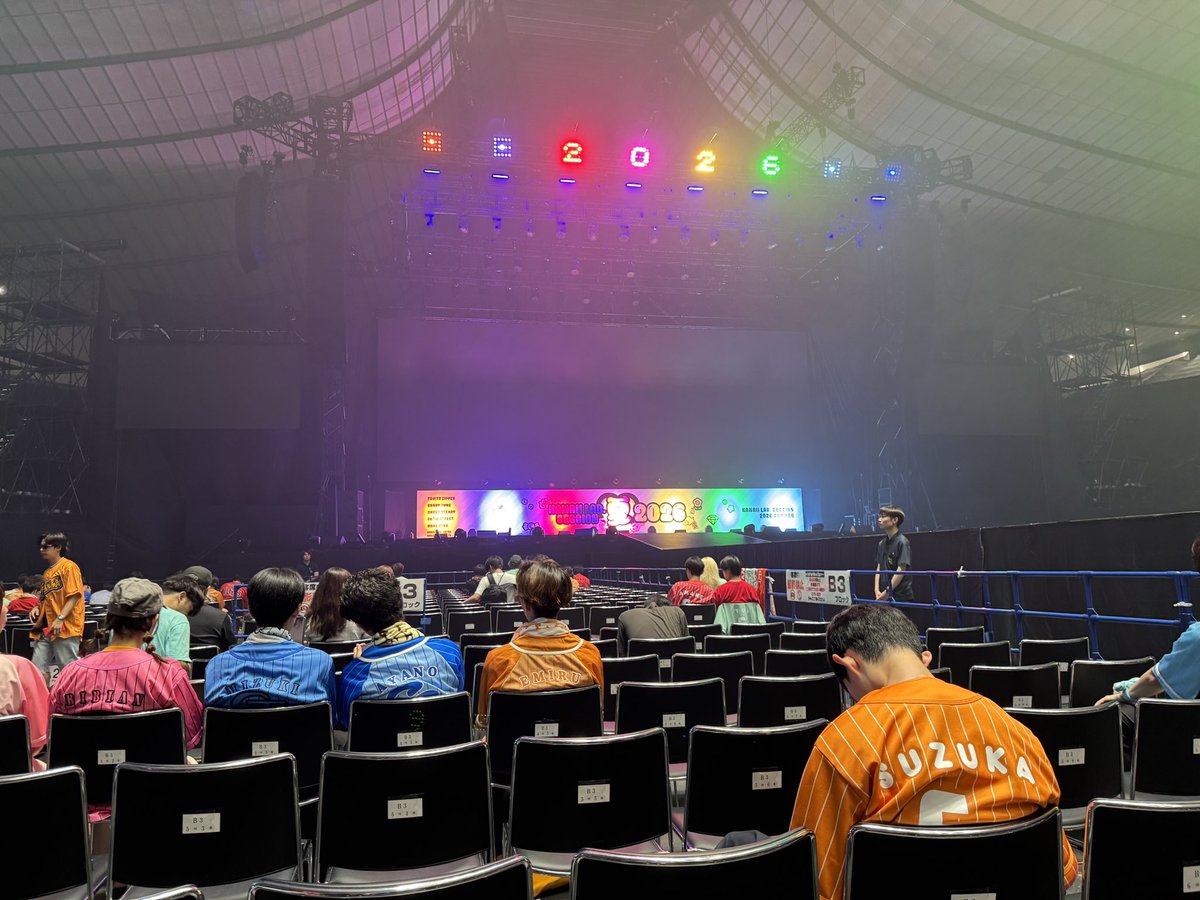 ponzu_2013's tweet photo. 確実におすずにレスもらえた😭
わざわざちょっと戻ってから手振ってくれた！
無事心臓は撃ち抜かれました
ラボセ全体的にも最高でした

#ラボセ
#FRUITSZIPPER
#CANDYTUNE
#鎮西寿々歌 https://t.co/mdemqNO3Bn