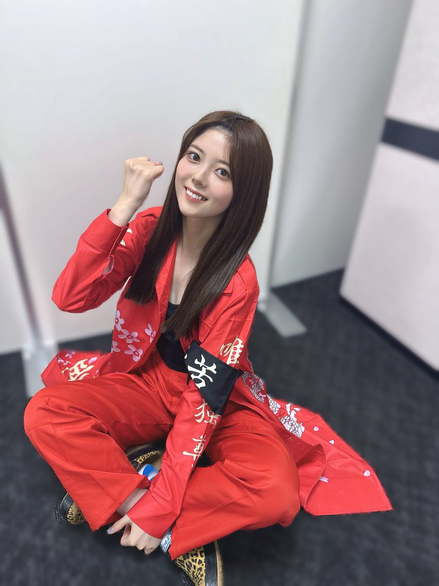 sakashita_mako's tweet photo. #オンラインお話し会 
ありがとうございました👱🏼‍♀️❤️

特攻服 と 金髪ギャルJKに変身っ！！
ずっとやりたかったハイトーン！似合うでしょ🫶🏻

もっともっと好きになってね🤟🏻♪︎ https://t.co/2rm4Z5wbWd