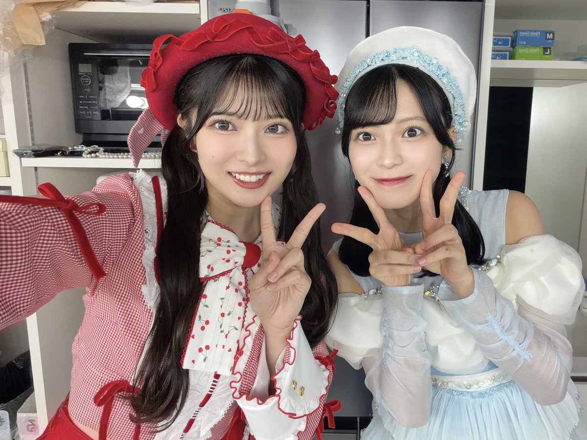 tenten_yurina's tweet photo. #ここからだ公演
2回公演ありがとうございました😊

 団扇・ペンライト・コール
ありがとうございました♡

私のファンじゃな��ても曲中のコールで大きな声でコールしてくださるの本当に嬉しいです✨ありがとうございます🥺🫶🏻 https://t.co/YL8msk9lip