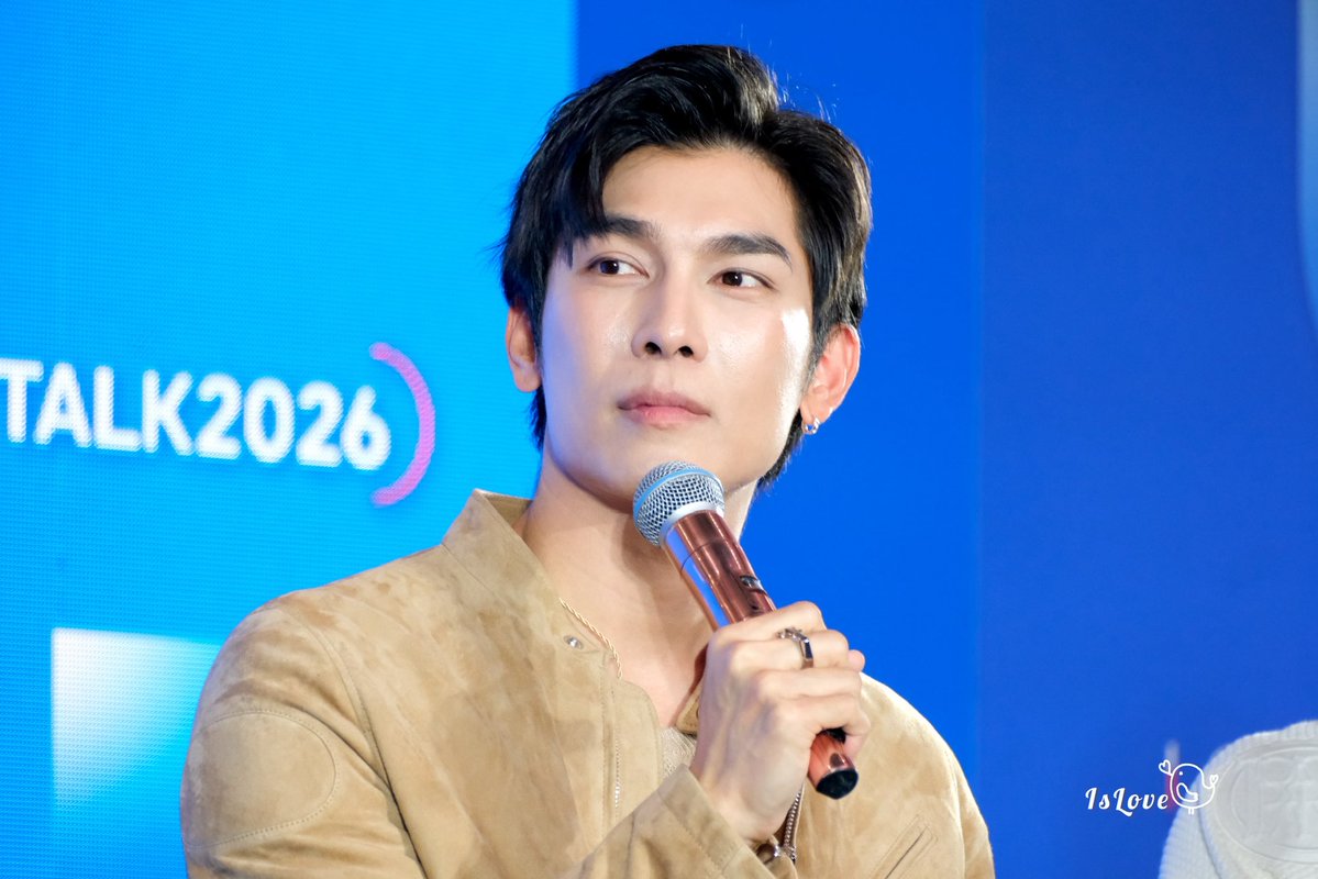 OnJitlada's tweet photo. สัดส่วนทองคำ 🔥

PRAEW X MEWSUNNY TALK

@MSuppasit 
#PraewTalkxMewSunny https://t.co/BhNBAInFBt