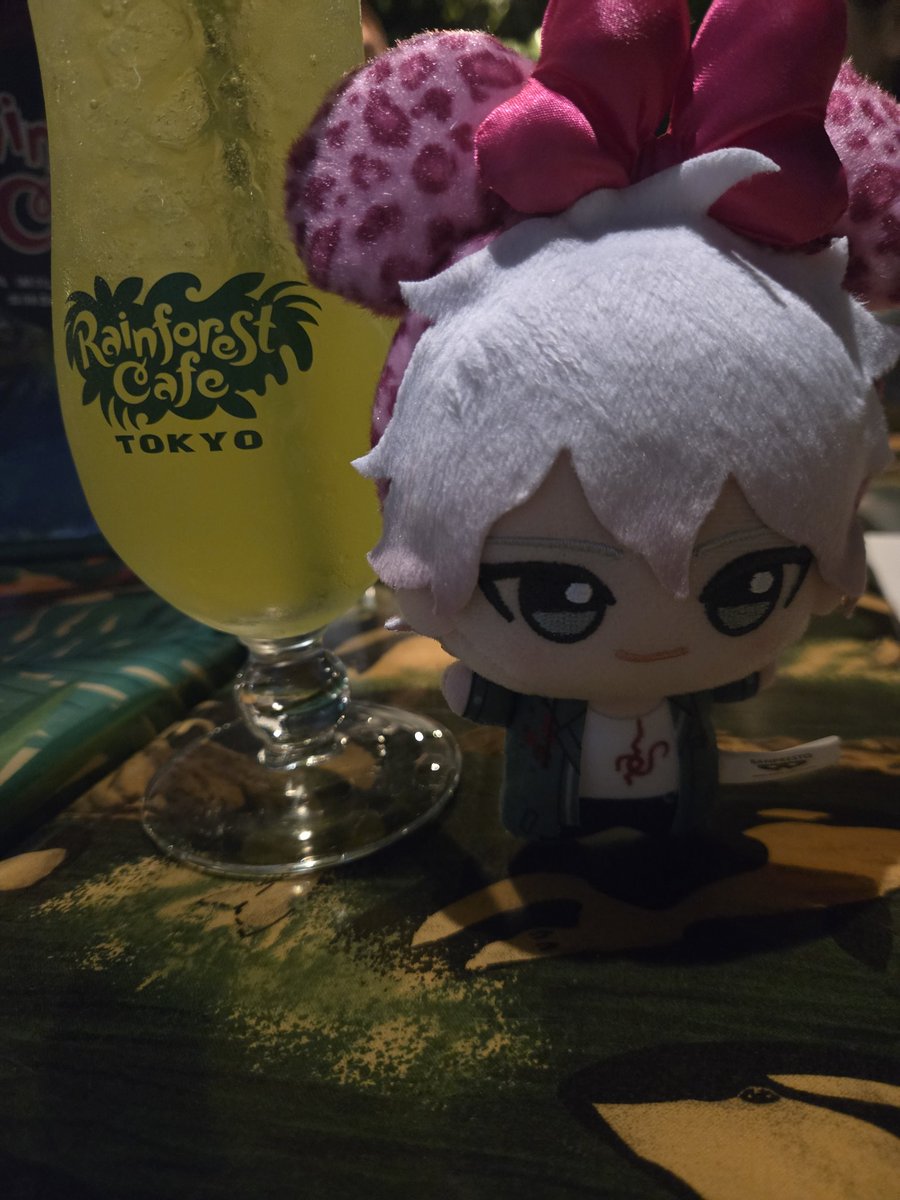 eitonuii's tweet photo. Komaeda-ppi adventures in tokyo https://t.co/nnKaDSgyzO