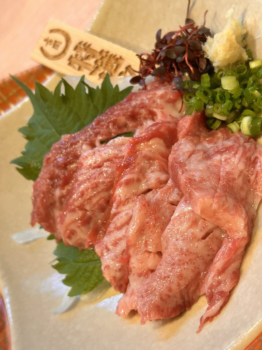 404_DoNotEnter's tweet photo. いちばん美味しかったのが馬タンでした。最高すぎる https://t.co/Zxg9pKSk5t