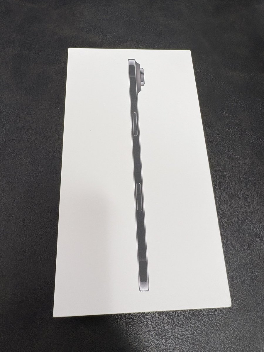 Rick_lawn's tweet photo. へへ、衝動買いしちゃった
1TB https://t.co/XIaX6pFOsU