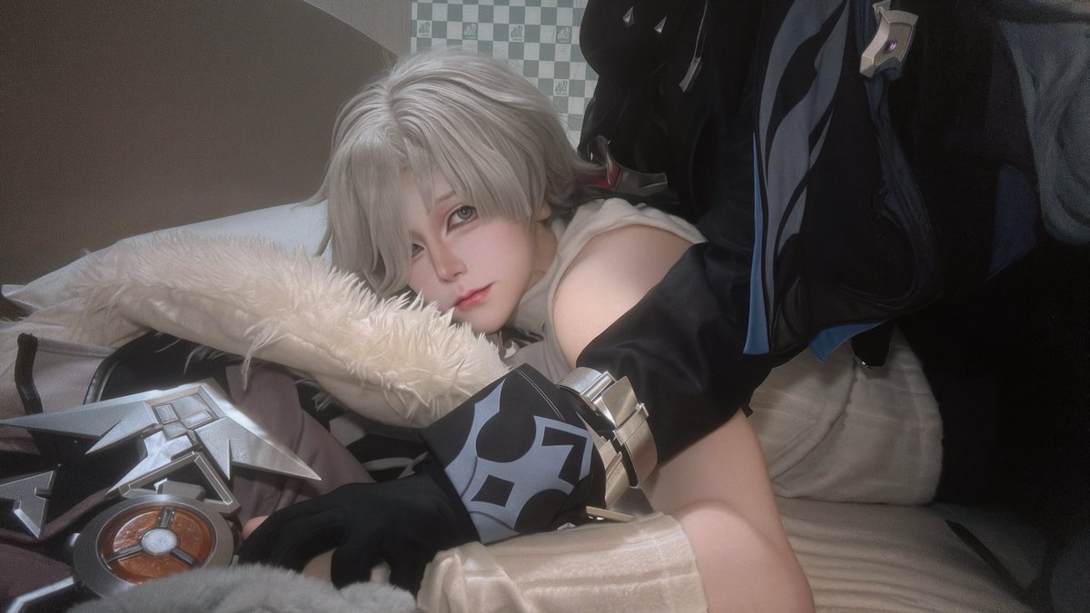 kataita_cos's tweet photo. ⚠︎︎腐

🕯🪶 https://t.co/pYVnPApzyx