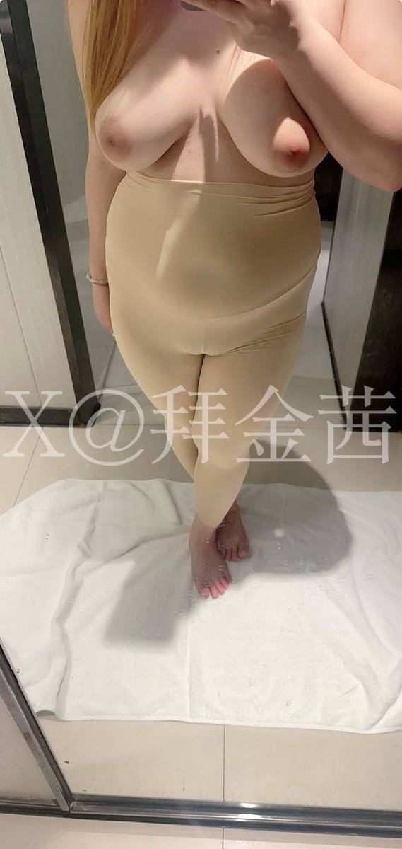 hbldjb's tweet photo. 挨操要立正🥵
 #母猪 #bbw #发情 https://t.co/G6qm35RTIC