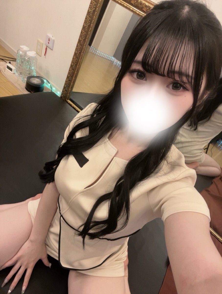 meimei_sovr's tweet photo. おはよーーーう🩶
アカウント凍結しちゃったから4度目の正直です、、フォローしてね🥲

今週の出勤予定載せておきますっ！

11日(土)15:30〜3:00
12日(日)18:30〜3:00

ということで待ってます☺️

今日もいい出会いがありますように✨
@sovr75 @svrn_ngy https://t.co/W7HeZF0ONQ