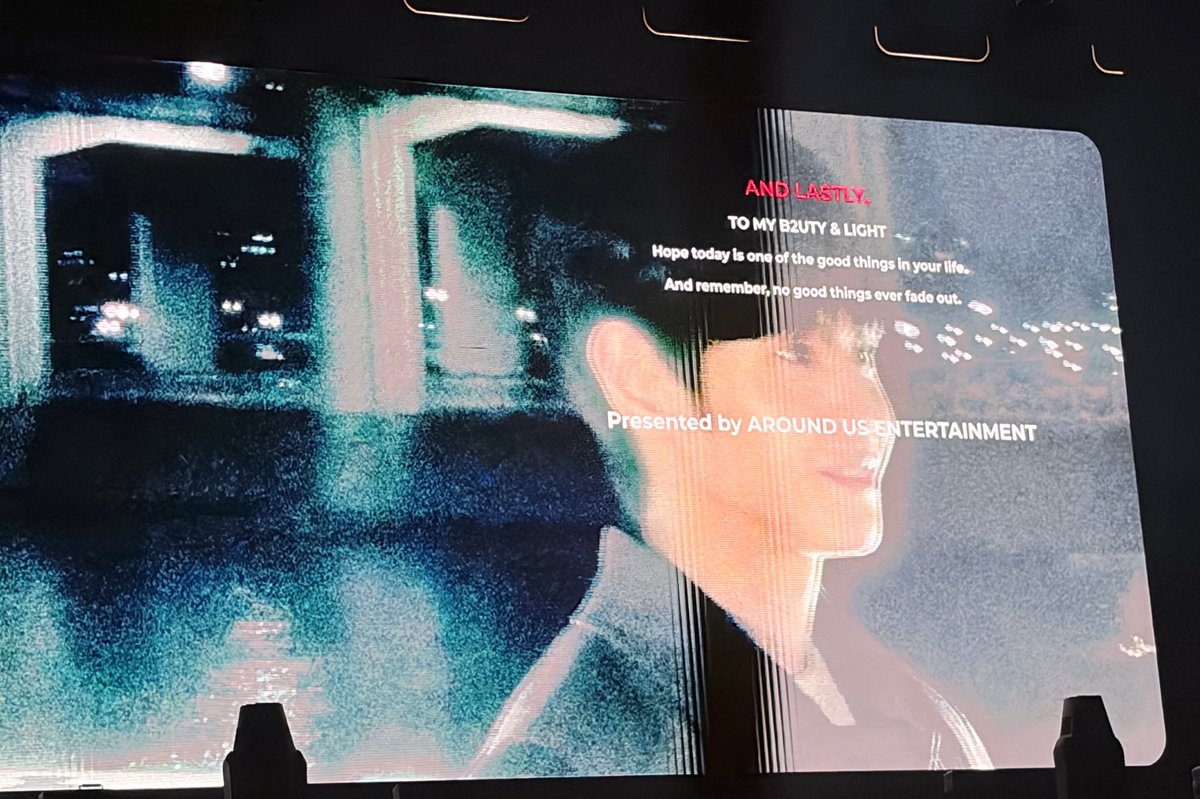 highlight486_'s tweet photo. 110726 FADE IN <Singapore>

AND LASTLY,

To my B2UTY &amp; LIGHT

Hope today is one of the good things in your life and remember, no good things ever fade out.

😭😭😭 #양요섭 #요섭 https://t.co/YOnw6VCPe5