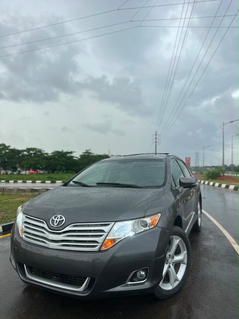 quadranomotors's tweet photo. Carefully Used V6 2011/12 Toyota Venza AWD
โ
Pristine Condition
โ
Reverse Camera, Keyless Entry, Power Boot, Android Screen & More
๐ฐ Just โฆ13Million
๐ / Lugbe, Abuja
DM now for inspection!
#ToyotaVenza #AbujaCars #ForeignUsed #NaijaCars https://t.co/6Ucn8QiANN