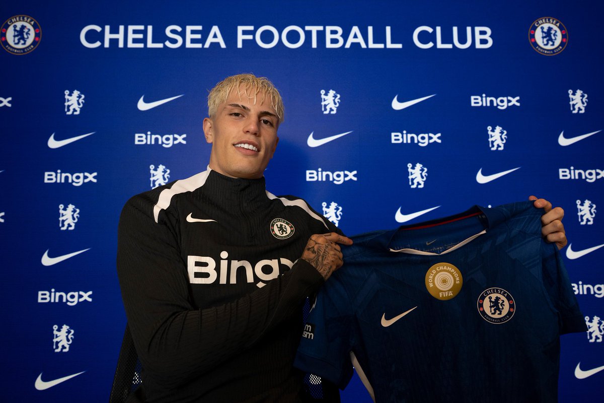 TheBlueDodger's tweet photo. 🚨 JUST IN: Chelsea believe deal for Garnacho to leave is CLOSE! £42 mil price tag.

(@BobbyVincentFL) #CFC https://t.co/Sp3W8EyFis