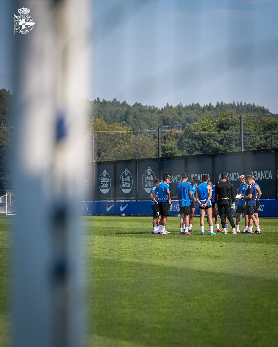 RCDeportivo's tweet photo. Primeira semana: 𝙲𝙾𝙼𝙿𝙻𝙴𝚃𝙰𝙳𝙰 ✅ https://t.co/YIZX0XzdGz