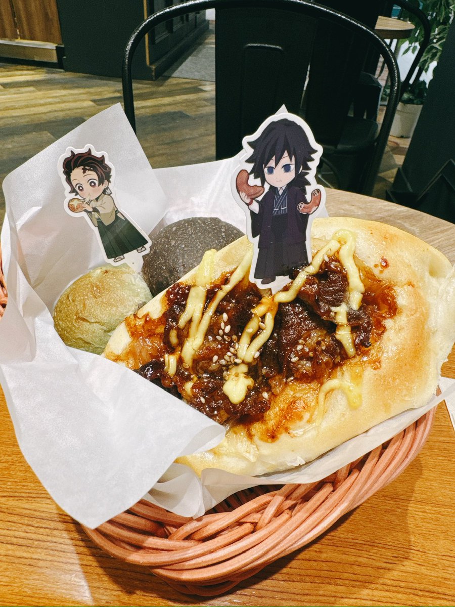 cometto01's tweet photo. 美味しかったー！近場にないけどまた買いに行きたい✊
🍡ちゃんと🐗のパンも食べたい！ https://t.co/TUpGsIkegg