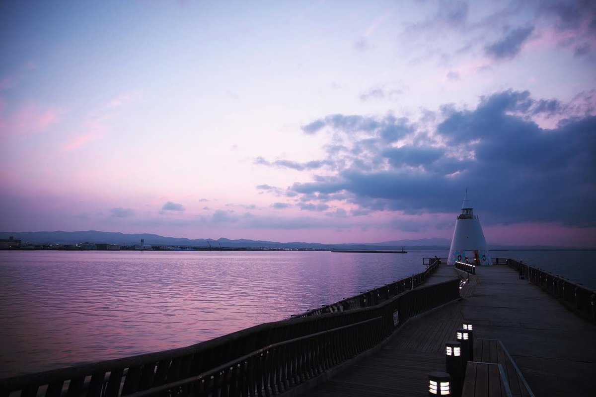 CynicalDrive's tweet photo. 3年前の今日の海辺 https://t.co/Pv3qWHgG7h