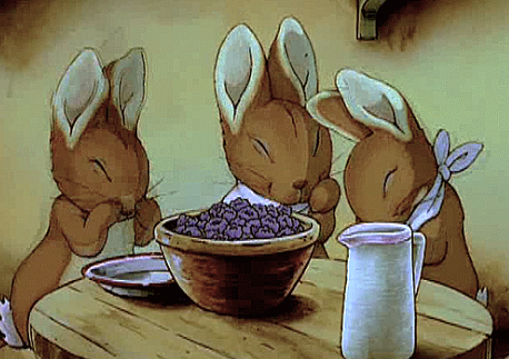 dreamyyarchive's tweet photo. the tale of peter rabbit by beatrix potter 🐰 https://t.co/dQDTYe5z8x
