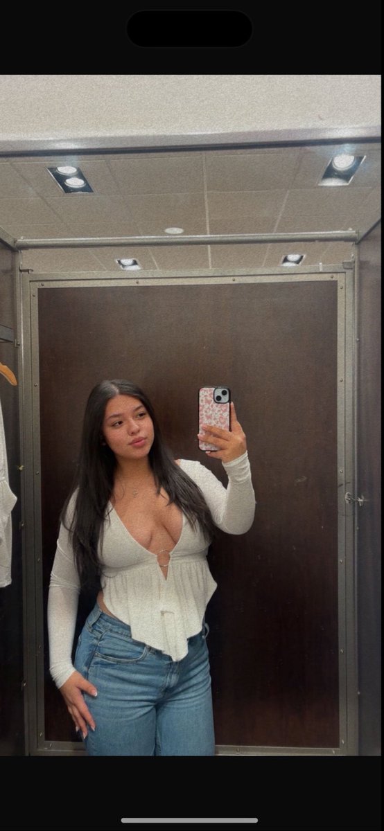 Gigachaddc's tweet photo. Valentina - dm or like and follow for urs
#exposed #cuckold #irl https://t.co/tayejlHsgb
