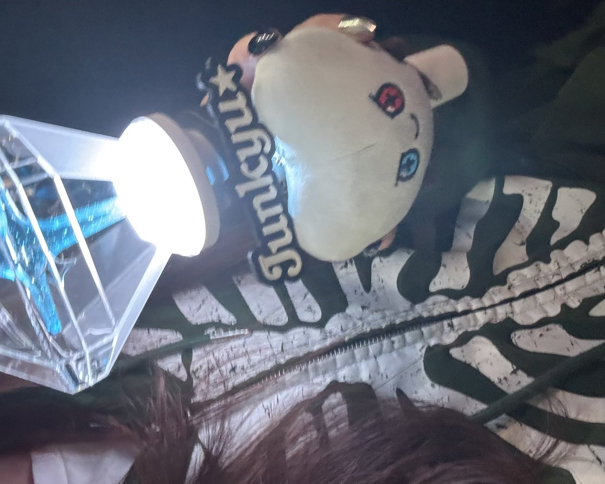 3u_ycl's tweet photo. @jk

⭐︎
　　　　　　김준규,소정환
　　　　　　　　　　　　　　　　　　⭐︎

alt.⬇︎
#トゥメと繋がりたい #treasuremakerと繋がりたい #treasure https://t.co/4nKtnC1bW1