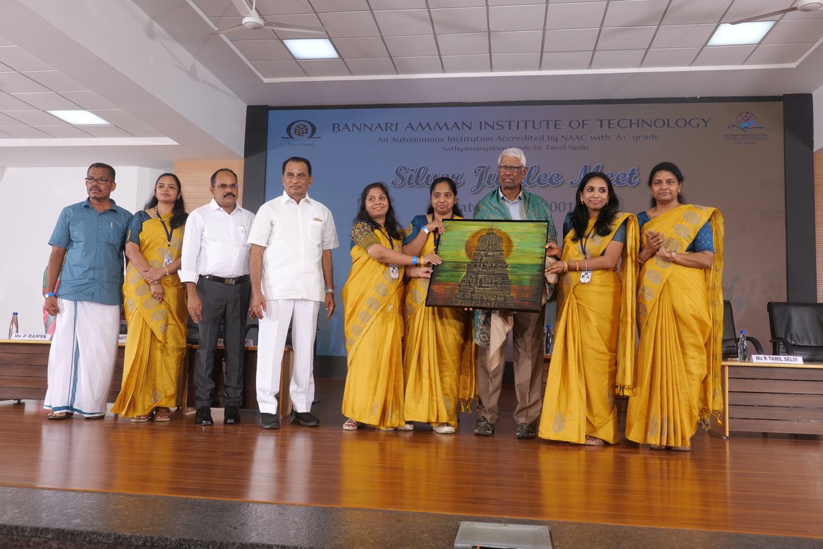 Bitsathyindia's tweet photo. 25 years of friendship and legacy captured
Check out the snaps from the historic Class of 2001 Silver Jubilee Alumni Reunion
Once a Bitan, always a Bitan!
#AlumniMeet #SilverJubilee #ReunionRecap #BITans #lifeatbit #bitsathy https://t.co/7VxGG5yN51