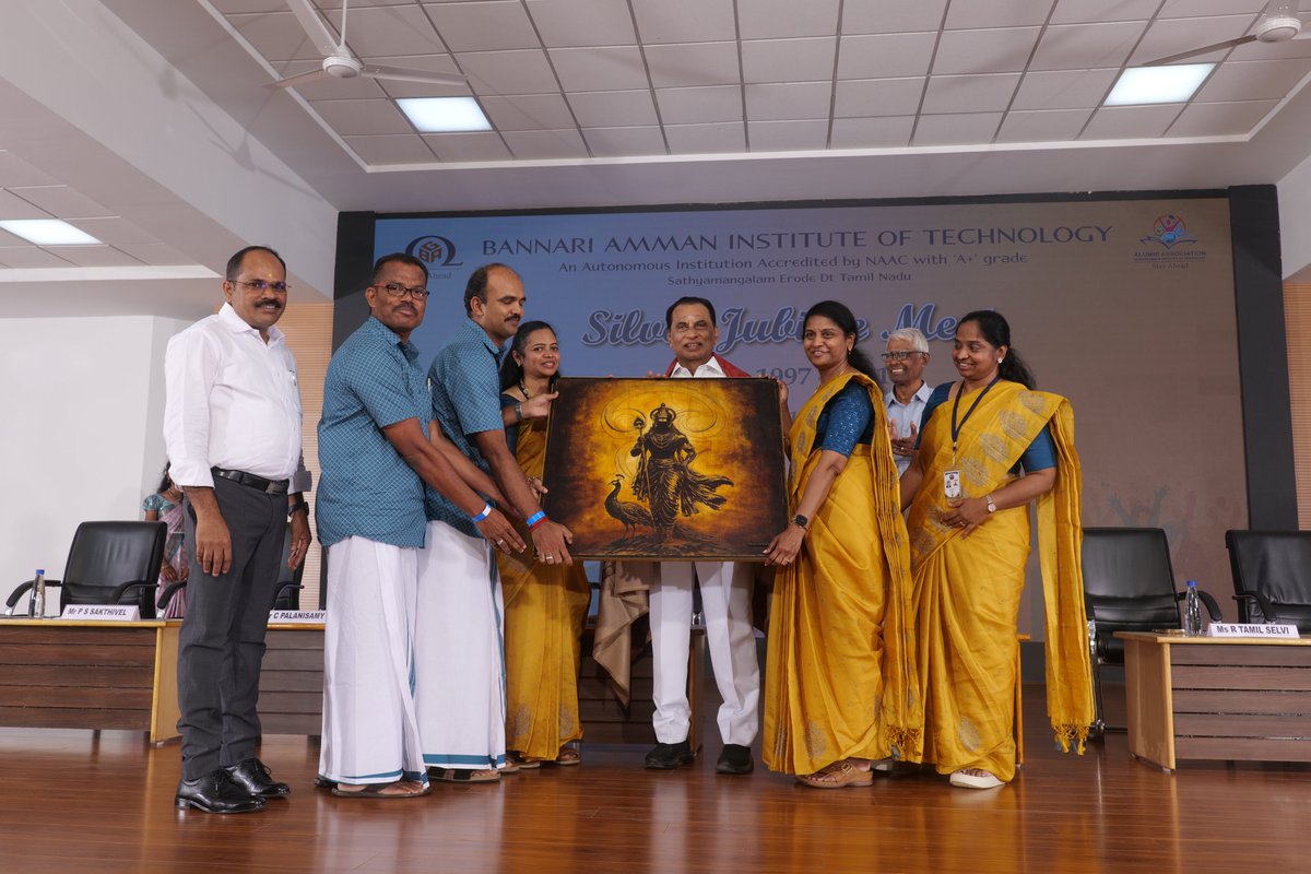Bitsathyindia's tweet photo. 25 years of friendship and legacy captured
Check out the snaps from the historic Class of 2001 Silver Jubilee Alumni Reunion
Once a Bitan, always a Bitan!
#AlumniMeet #SilverJubilee #ReunionRecap #BITans #lifeatbit #bitsathy https://t.co/7VxGG5yN51