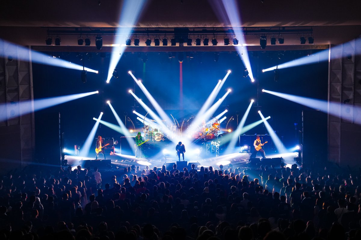LUNASEAOFFICIAL's tweet photo. 📣THANK YOU 水戸 ‼️

LUNA SEA TOUR 2026
UNENDING JOURNEY
-FOREVER-
🏢ザ・ヒロサワ・シティ会館 (茨城)

🤳#LUNAPIC でこの感動を共有しよう‼︎

Next. 12 Jul 2026
パシフィコ横浜
国立大ホール

今夜を超えてさらなる熱狂を！

#LUNASEA 
#LUNASEA全国ツアー