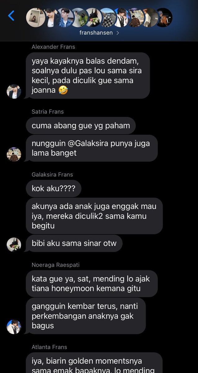 ninemoirai's tweet photo. bener bener dah ya aki aki satu ini, terobsesi sama kembar 😭👍🏻 https://t.co/8zrmlTTIds
