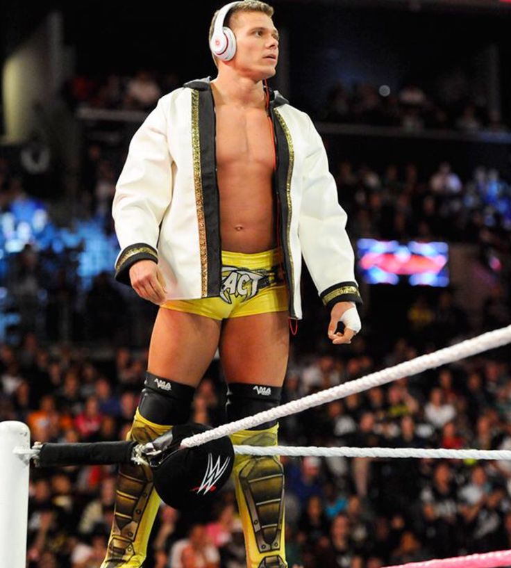 Astrozombies777's tweet photo. Wishing a happy birthday to TJ Wilson (Tyson Kidd) he's 46 years old today. ๐๐๐บ #TysonKidd #TJWilson #wwe https://t.co/De5woym8oz