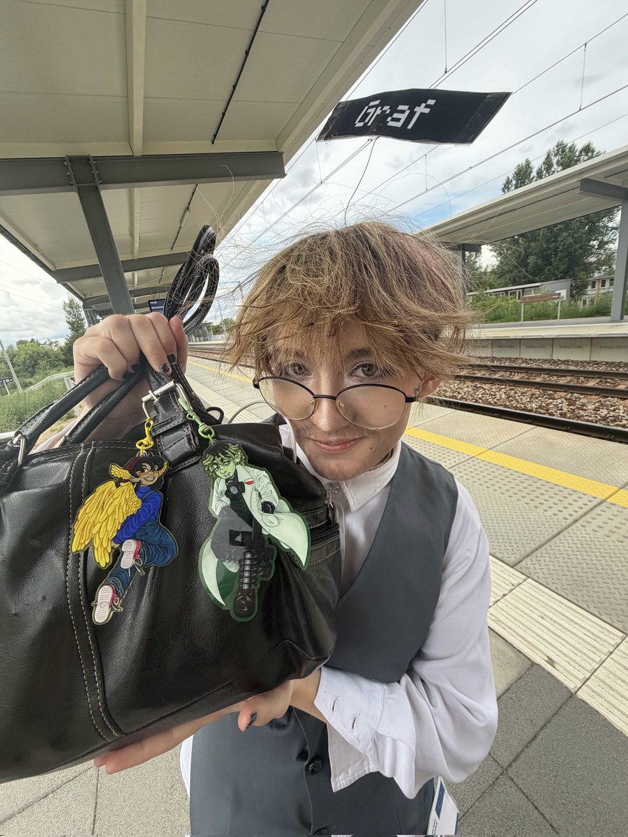 yuuneverdiee's tweet photo. last minute cosplay grafa ( #1 naukosick shipper) 
#graf #qsmpcosplay  #pragapółnoc #qsmp2 https://t.co/pK84YNPrHT